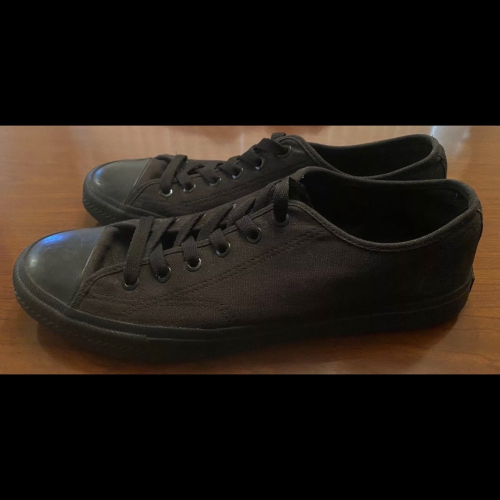 H&M Mens Cotton Canvas Shoes Size 10.5 Black